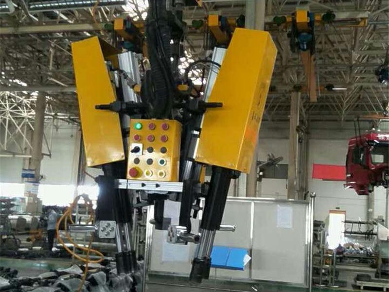 板簧U型螺栓擰緊機